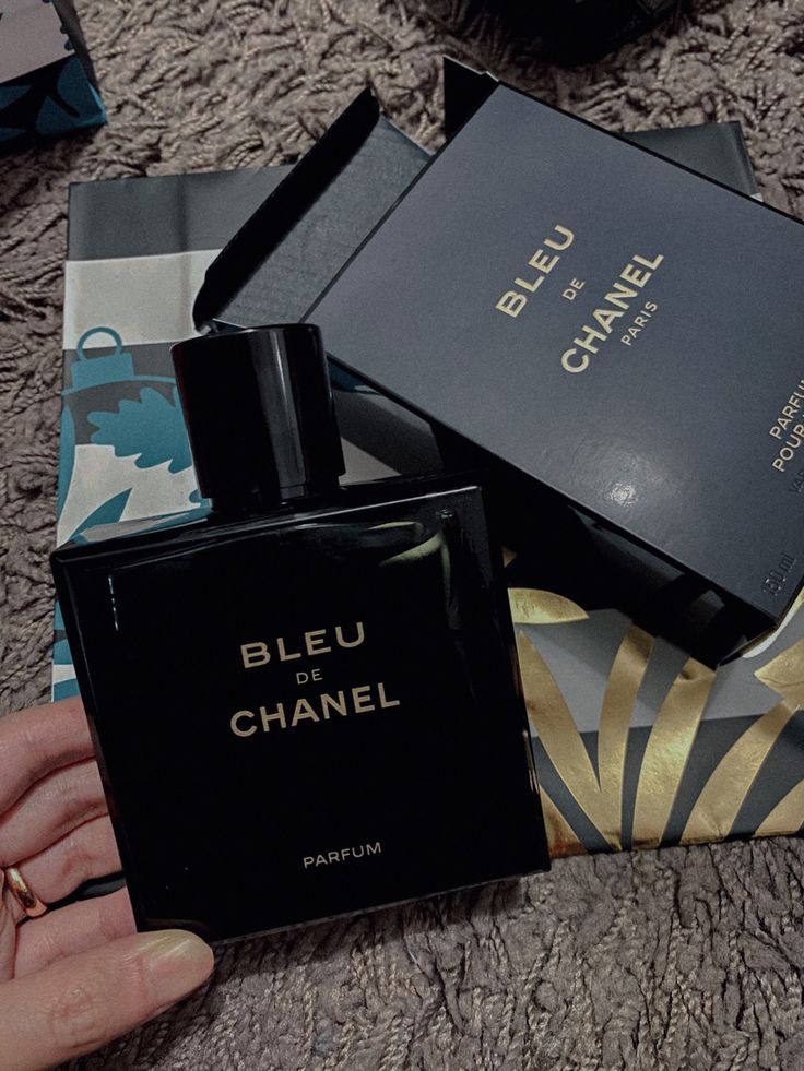 Bleu de Chanel - 100mL - Perfume Masculino