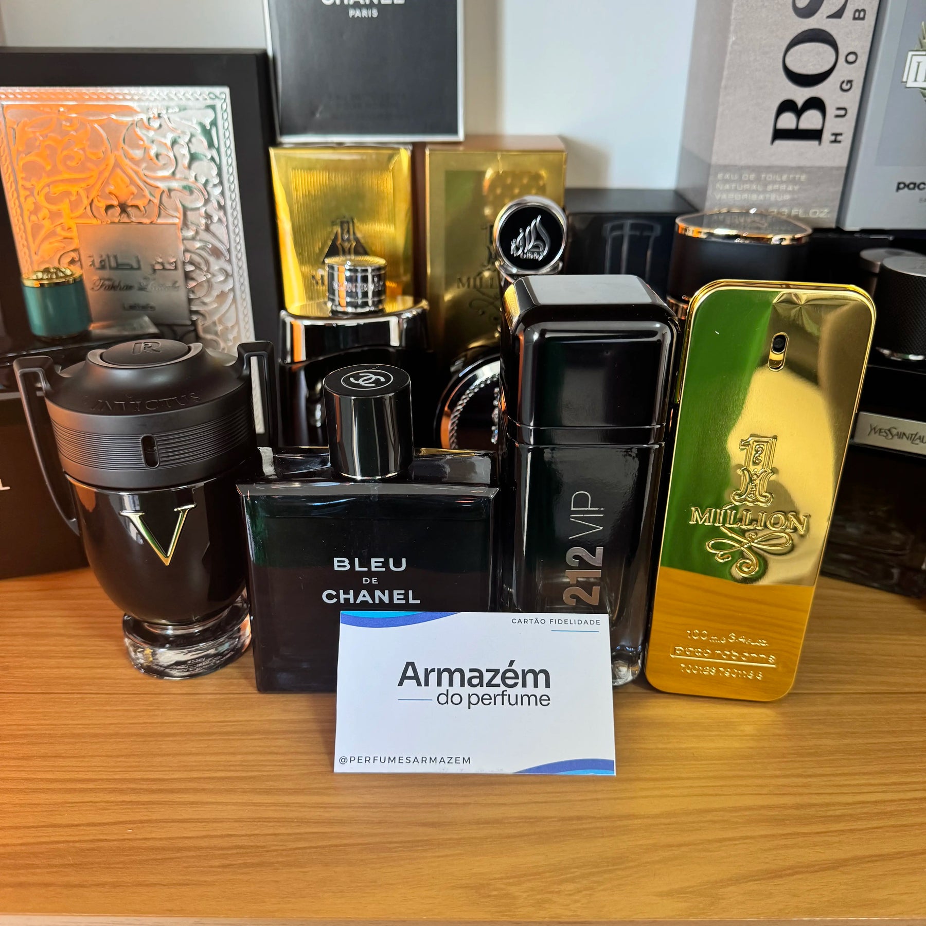 Combo 4 Perfumes Masculinos Importados (100ml) - 1 Million | 212 | Invictus | BLEU